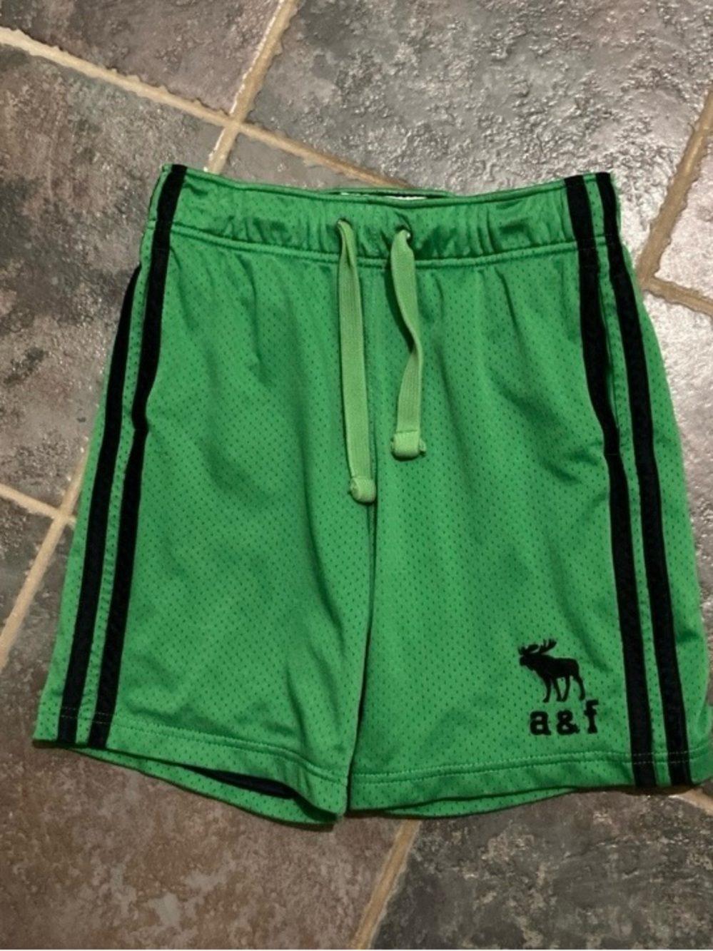 Abercrombie & Fitch Kids Bright Green Mesh Athletic Shorts  Size M